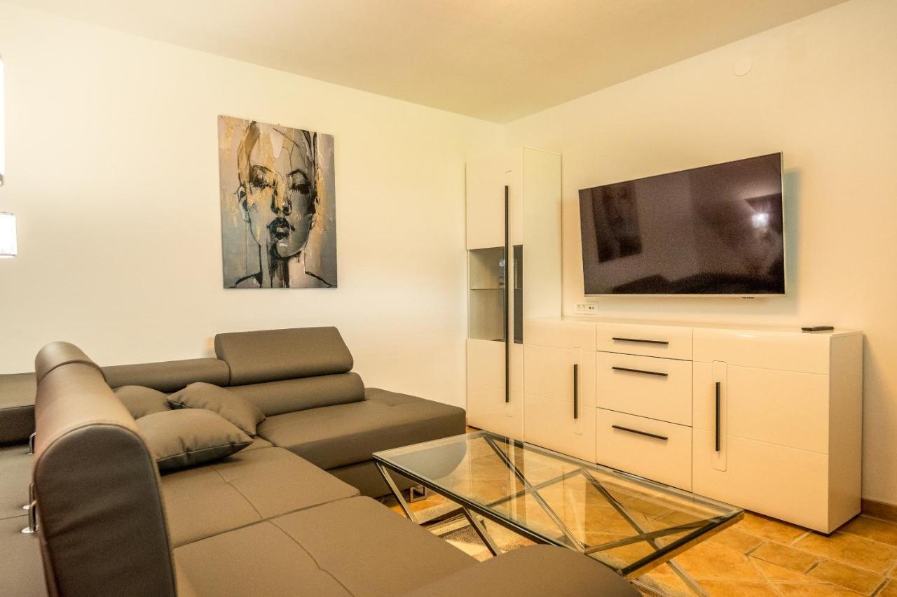 Ferienwohnung Relax & Beautiful View Slovenj Gradec Exterior foto