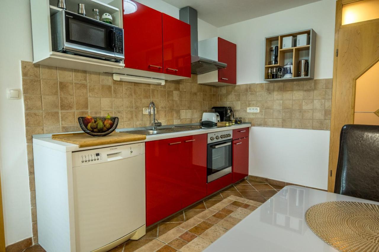Ferienwohnung Relax & Beautiful View Slovenj Gradec Exterior foto