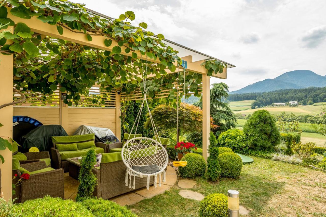 Ferienwohnung Relax & Beautiful View Slovenj Gradec Exterior foto